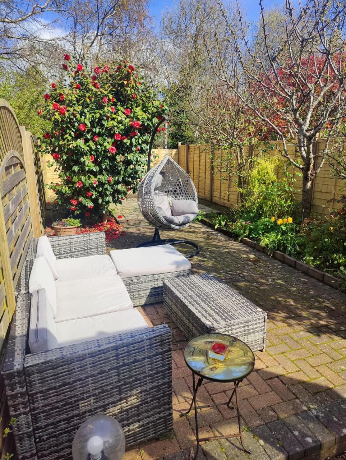 Beautiful Bexhill Cottage With Garden 3 Mins Walk To Beach Esterno foto