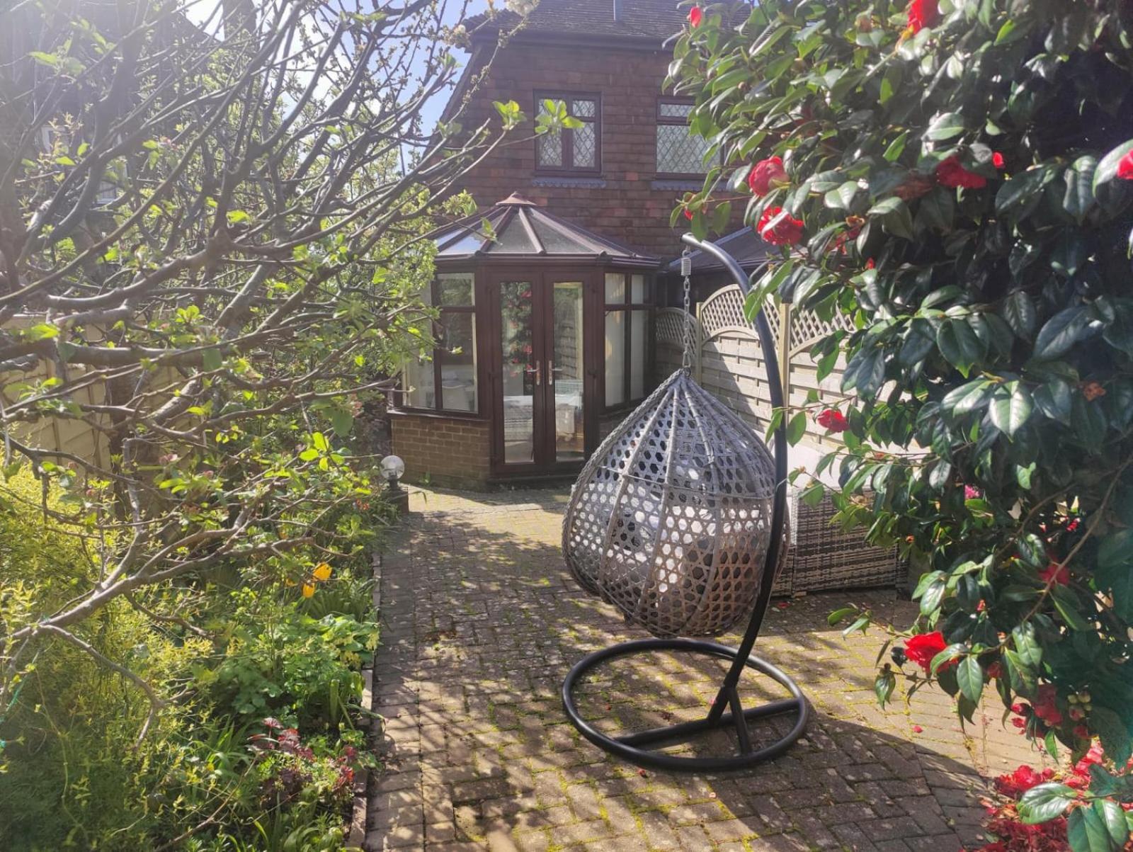Beautiful Bexhill Cottage With Garden 3 Mins Walk To Beach Esterno foto