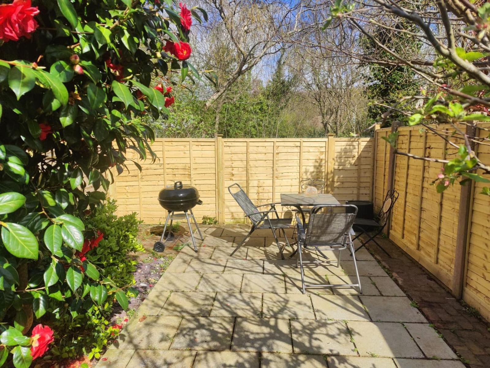 Beautiful Bexhill Cottage With Garden 3 Mins Walk To Beach Esterno foto